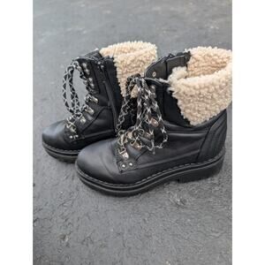 GBD Los Angeles Women's Walken Combat Boots Sz 6.5 Faux Leather Sherpa Cuff Edgy